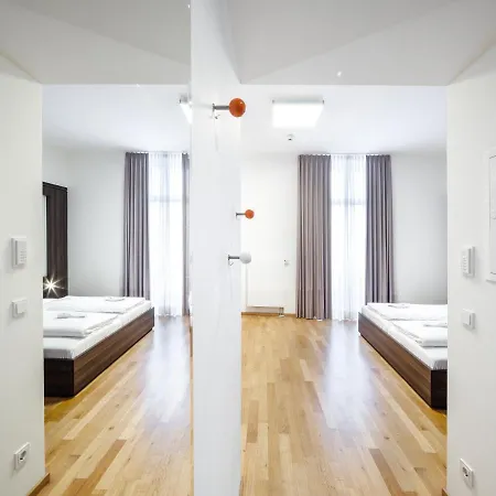 Sevendays Boardinghouse Апарт-отель 4*