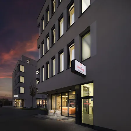 Sevendays Boardinghouse