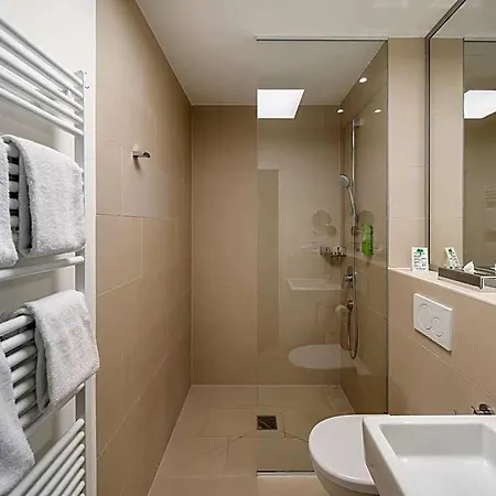 Апарт-отель Sevendays Boardinghouse 4*